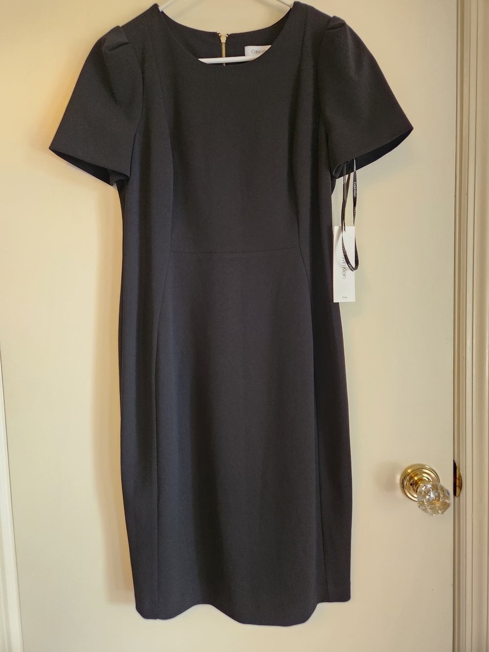 Calvin Klein Women’s Size 12 Black Sheath Knee Dress Zip Back NWT